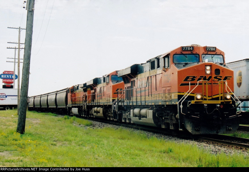 BNSF 7784 West